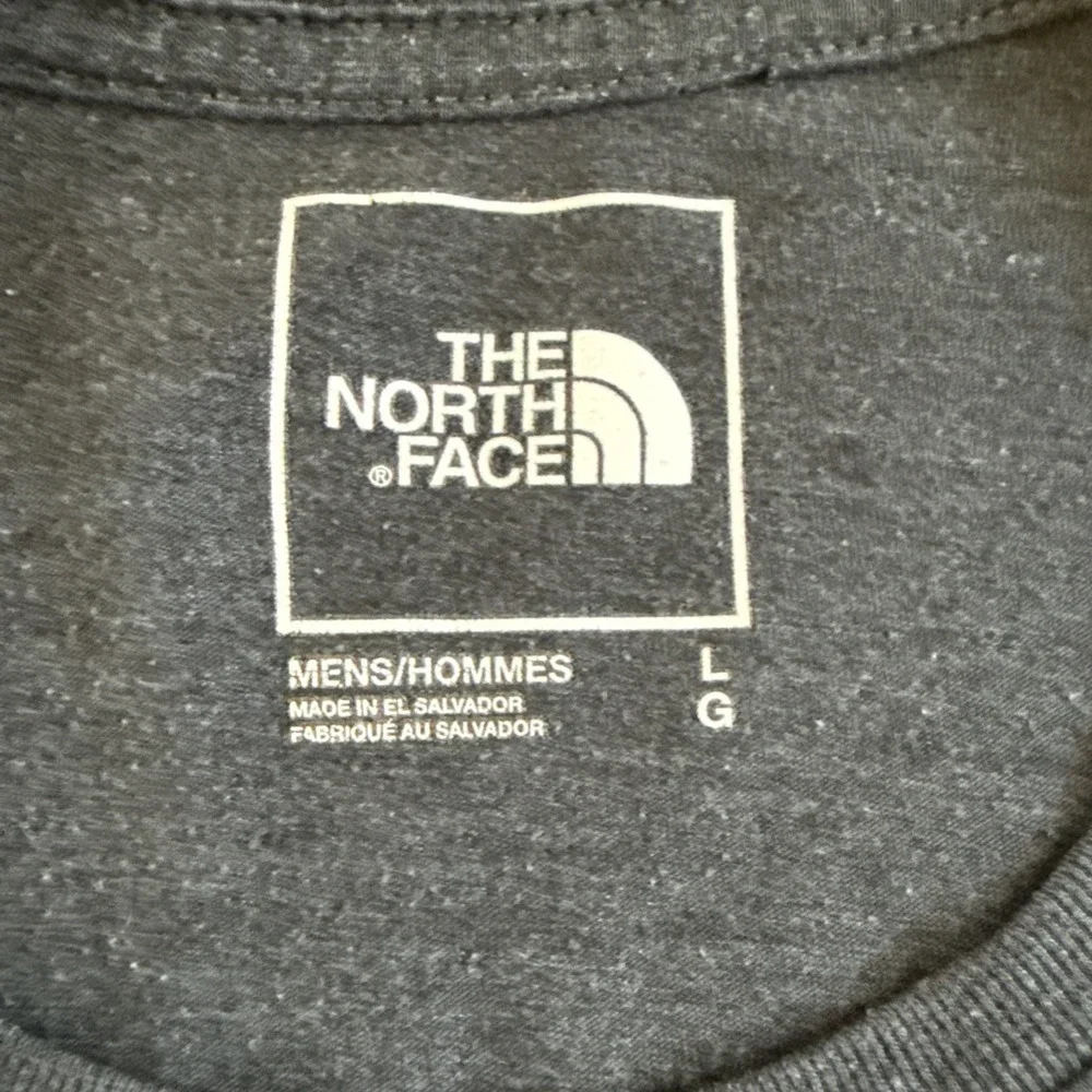 Men's Size Large The North Face Gray Short Sleeve‎ Shirt